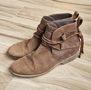 Teva De La Vina Dos Shorty Boot Tortoise Shell Brown Womens Size 8